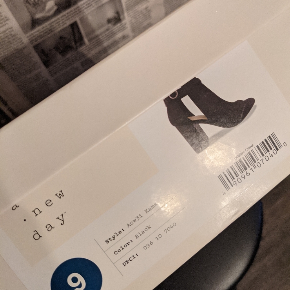 Sandal booties
